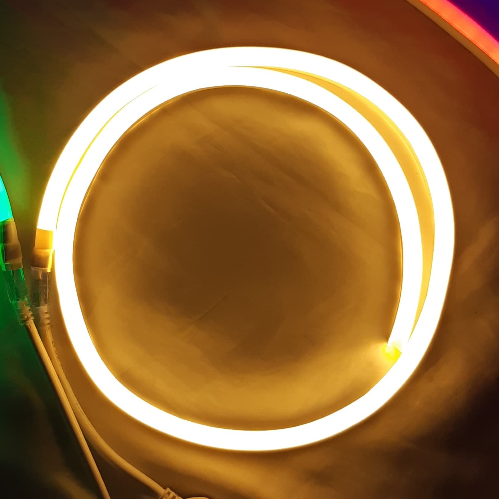 Светодиодный гибкий неон flex neon, 7*15 мм, тёплый-белый свет