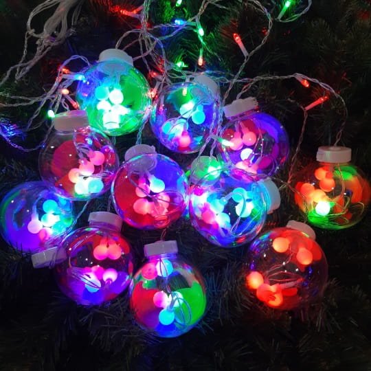 Светодиодная гирлянда "Рождественские шары" 2,7х0,9 метра, разноцветное свечение