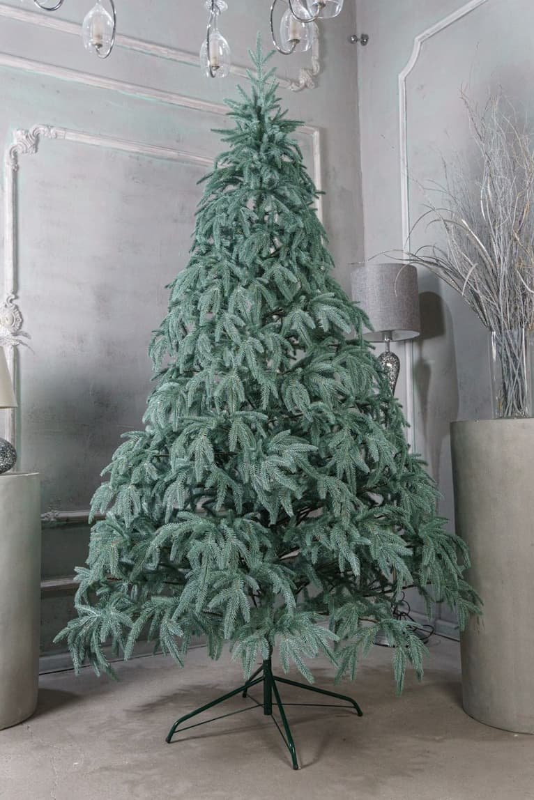 Голубая искусственная новогодняя ель "Милана" высота 250 см диаметр 140 см